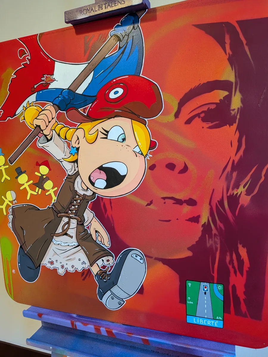 Œuvre street-art choc peinte sur un vrai panneau de signalisation routière : Thérébentine, l’icône rebelle de la BD franco-belge, prend la pose de Marianne et charge drapeau tricolore en avant, bonnet phrygien sur la tête et cri de rage au vent. En arrière-plan, le visage géant de « La Liberté guidant le peuple » de Delacroix émerge en stencil rouge sang, tandis que des petits bonhommes jaunes terrifiés s’éparpillent et qu’un faux GPS indique fièrement « LIBERTÉ » comme prochaine sortie. Détournement audacieux, couleurs explosives et message révolutionnaire ultra-contemporain. Thérébentine street art sur panneau signalétique, Liberté guidant le peuple Delacroix revisité, art urbain révolutionnaire français, peinture sur panneau routier Royal Talens, Marianne version BD, graffiti Thérébentine 2025, pop art engagé France