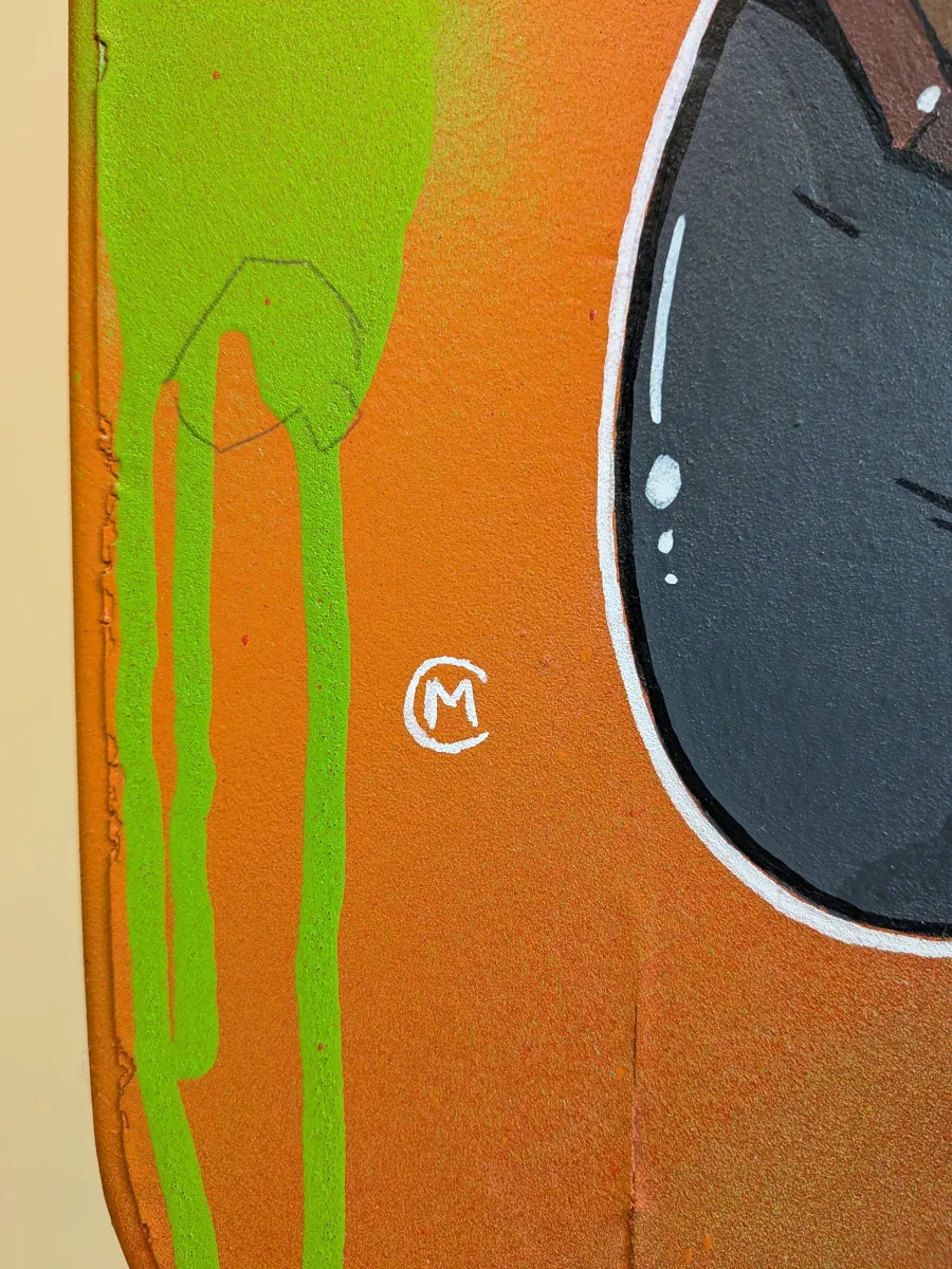 gros plan sur une coulure de peinture verte fluo et sur la signature de Marcel Champion.